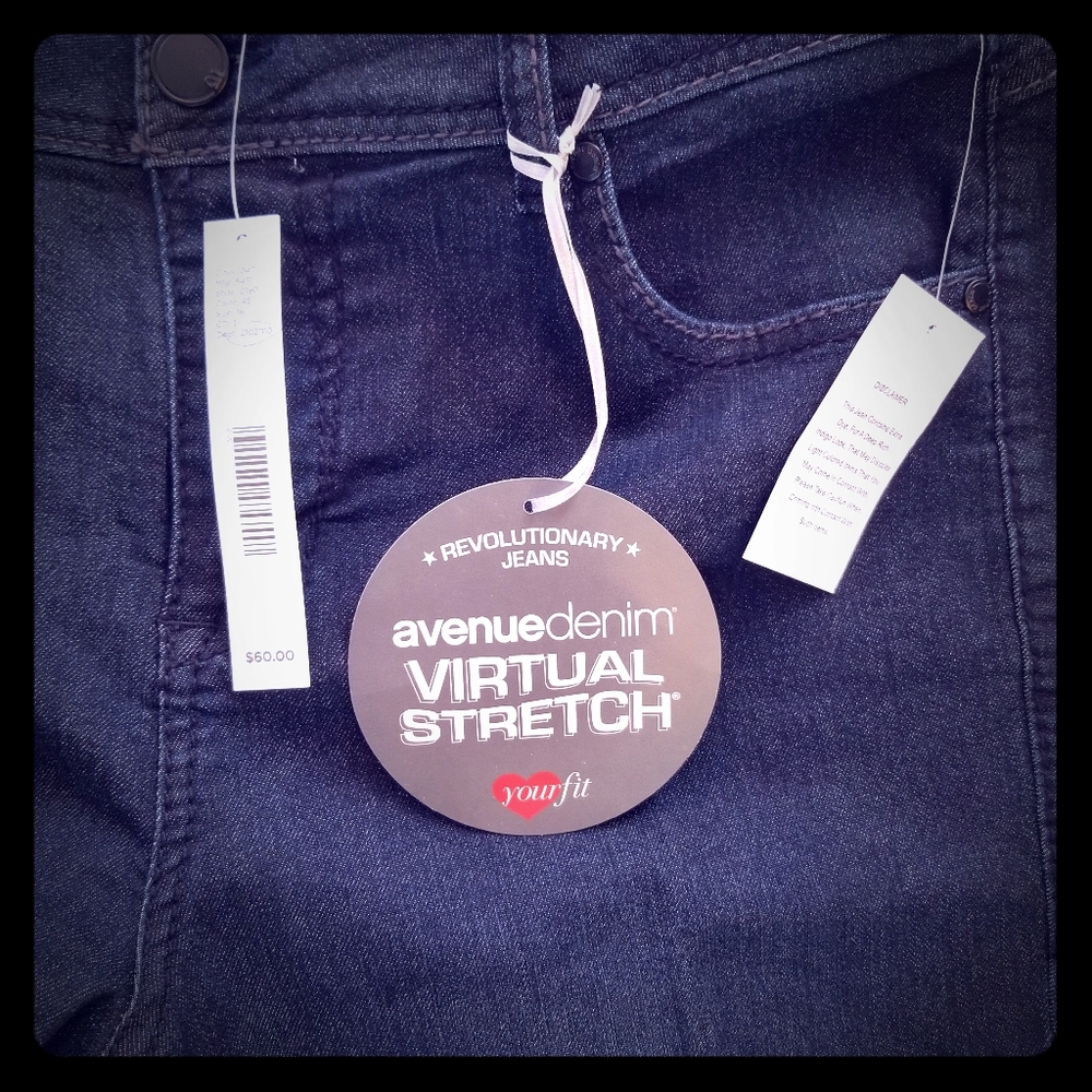 Avenue Jeans